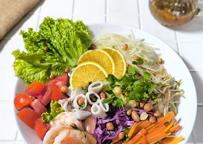 Resep Som Tam Seafood Thailand, Enak dan Mudah Dibuat